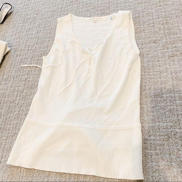 White shell - Picture 3 of 4